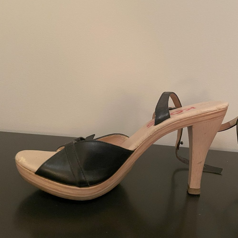 KORS Michael Kors Black Strappy Elegant Sandals